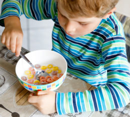 Unhealthy Foods For Kids: Don't Feed These Unhealthy Foods To Children, boy eating cereal