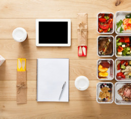Do Meal Plans Work? Dietitians and Nutritionists Weigh In